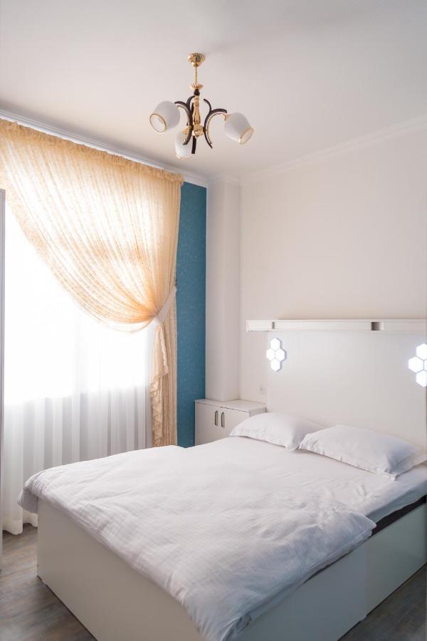 Manija Hostel Samarkand Luaran gambar