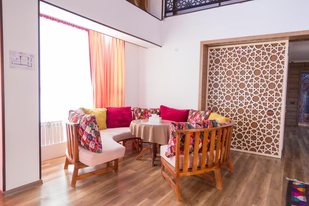Manija Hostel Samarkand Luaran gambar